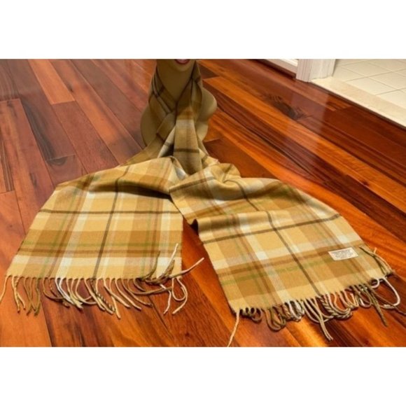 Cashmere Feel 100% Acrylic Light Plaid Shaw Scarf - Picture 1 of 4